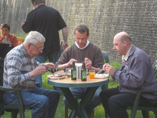 barbecue tsjechische markt 2009 013